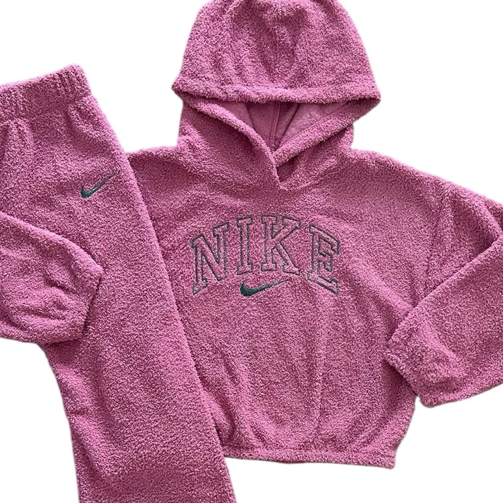 Nike Girls 2 Piece Pink Hoodie & Flare Pants Set Size 6 Soft Textured Outfit NWT